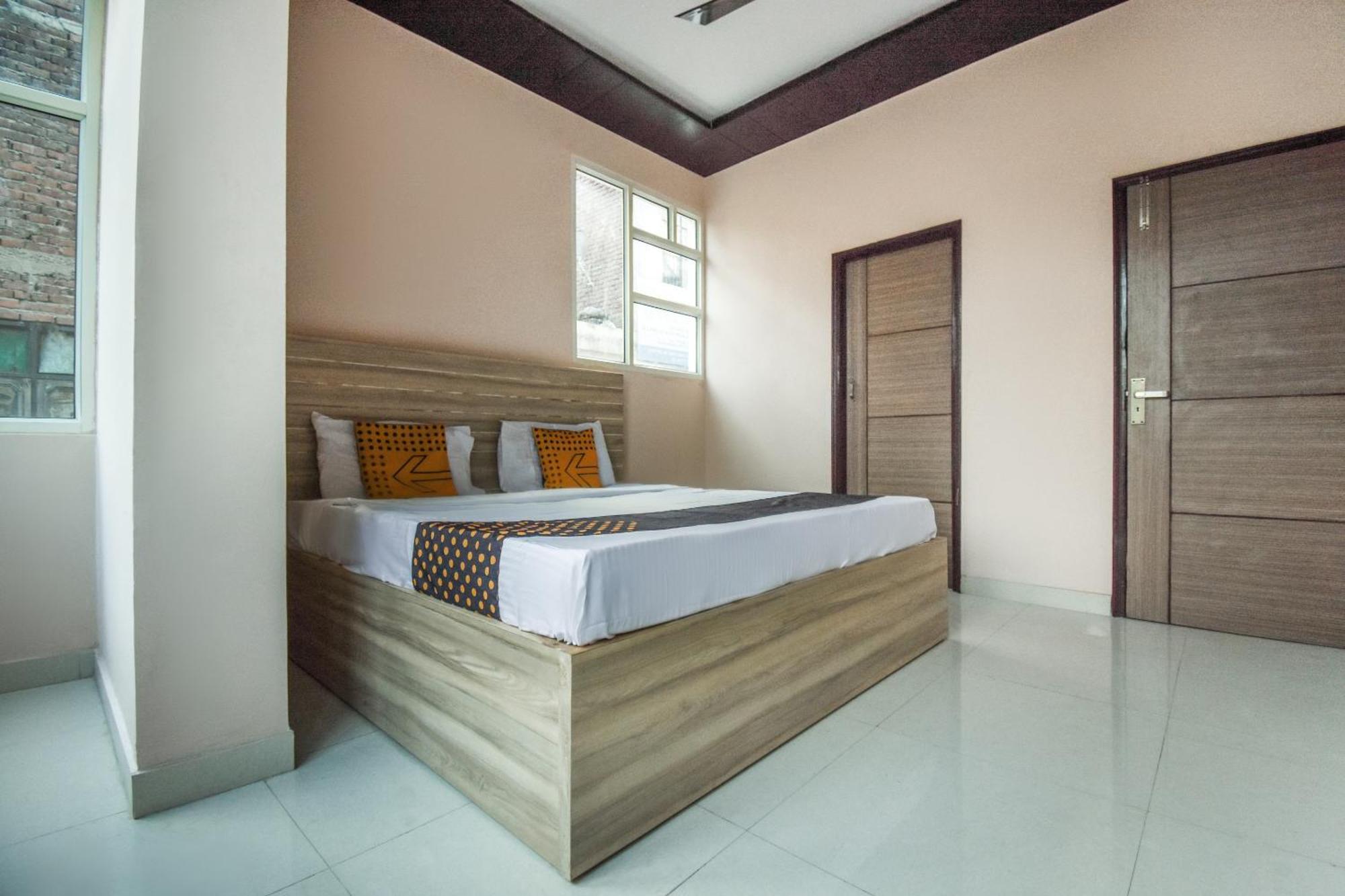 Hotel O Hi Tech بانتشكولا المظهر الخارجي الصورة
